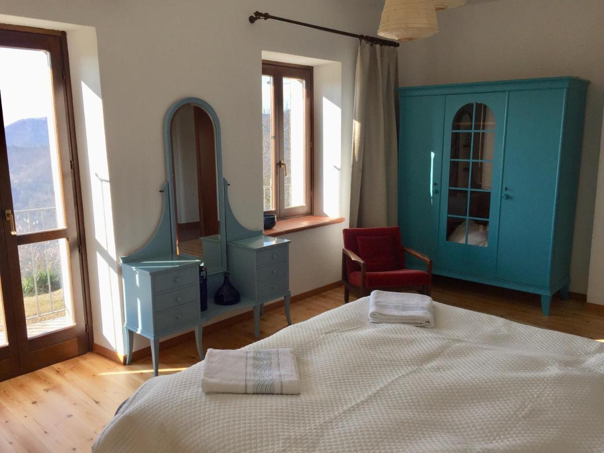 Bed and Breakfast Casa Langa Di Lola Mango Zewnętrze zdjęcie