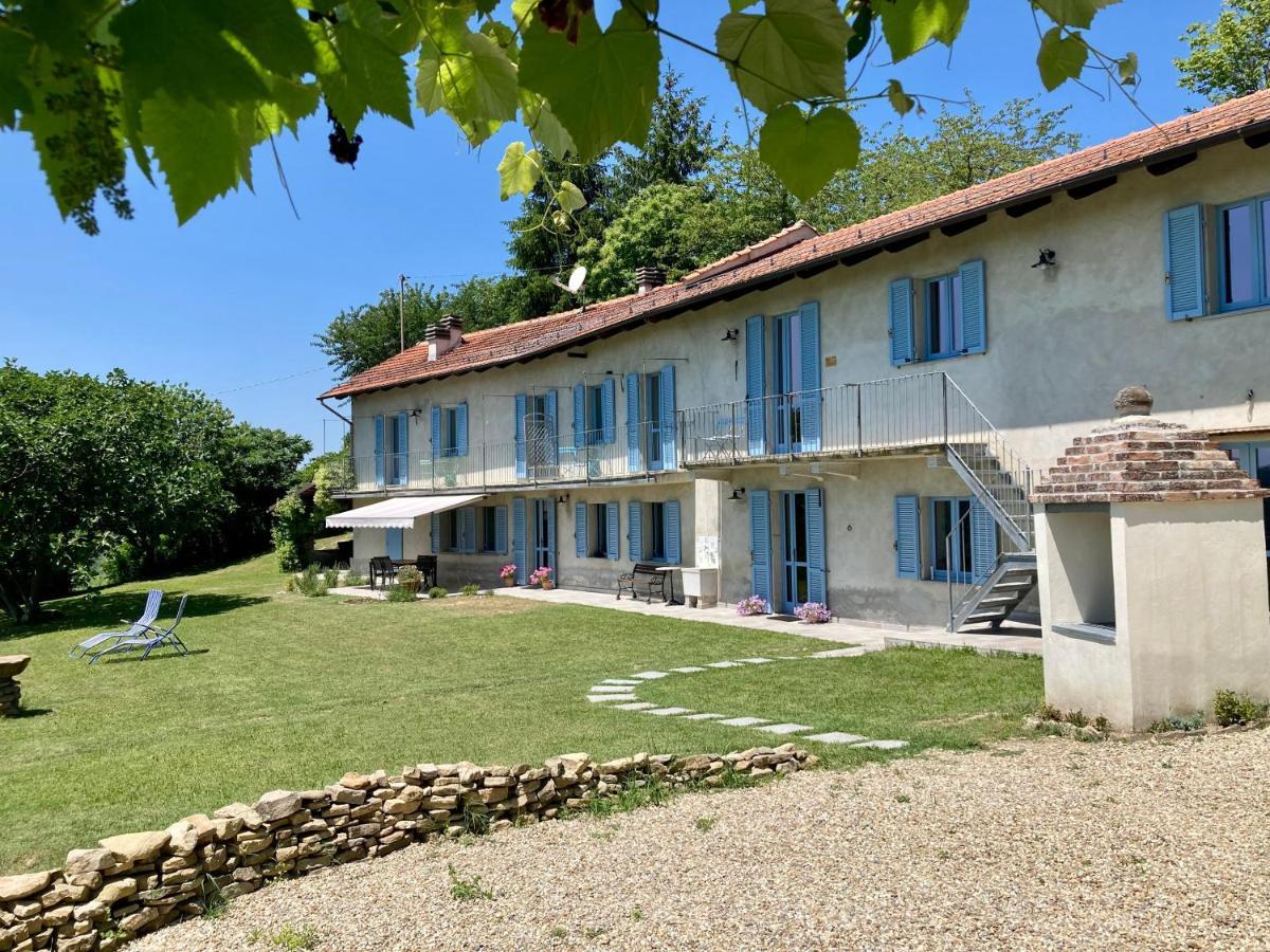 Bed and Breakfast Casa Langa Di Lola Mango Zewnętrze zdjęcie