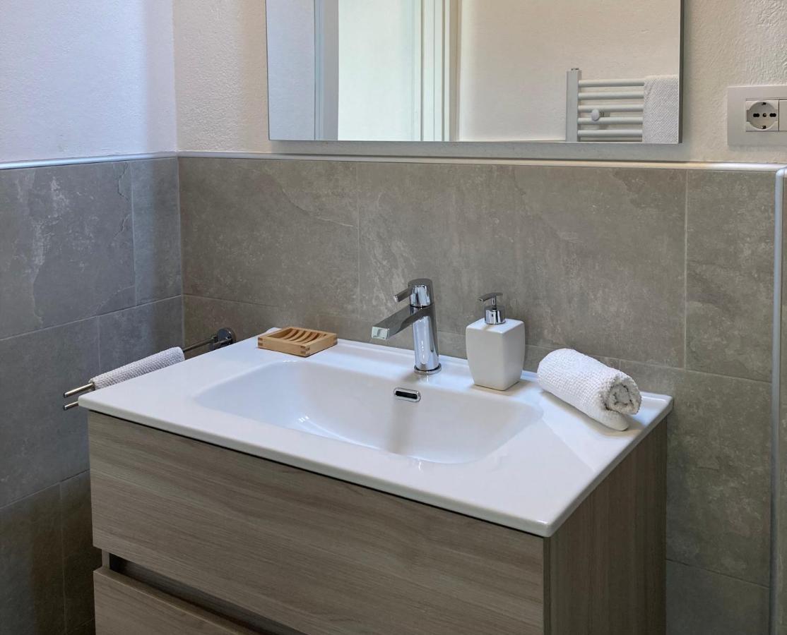 Bed and Breakfast Casa Langa Di Lola Mango Zewnętrze zdjęcie